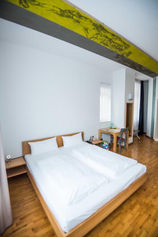 Hotel Robert Mayer